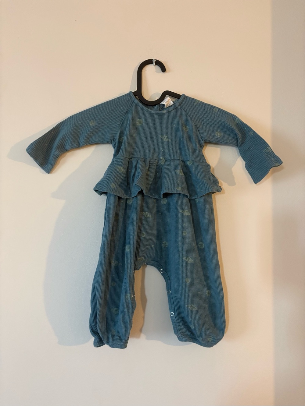 Kate Quinn Blue space planets Ruffle Baby One-Piece Romper 6-12M